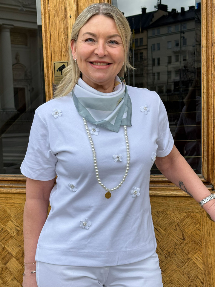 Topp vit blomma från Micha