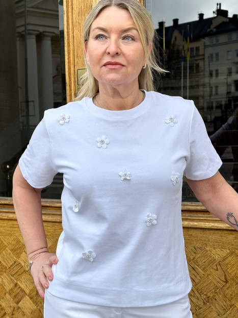 Topp vit blomma från Micha