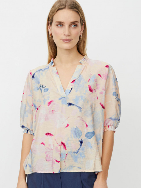 Blus Danessa creme och pastell från Masai