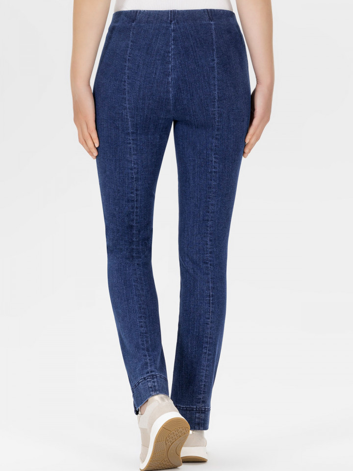 Mirakeljeans Ina mörk denim från...