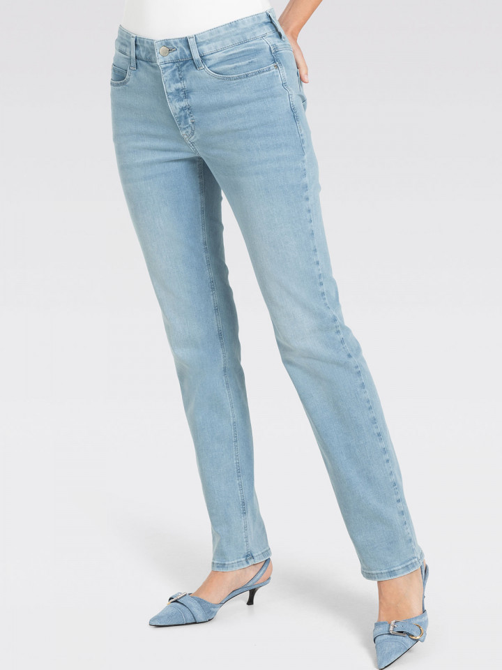 Jeans dream regular ljusblå från MAC webshop