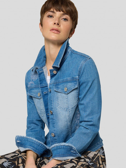 Jeansjacka med brodyr blå från Rabe