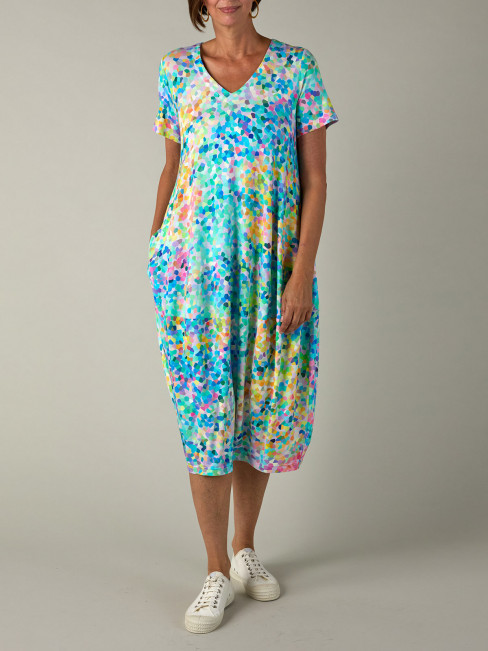 Trikåklänning pastell från Sahara