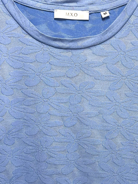 Topp blå blom från M.X.O