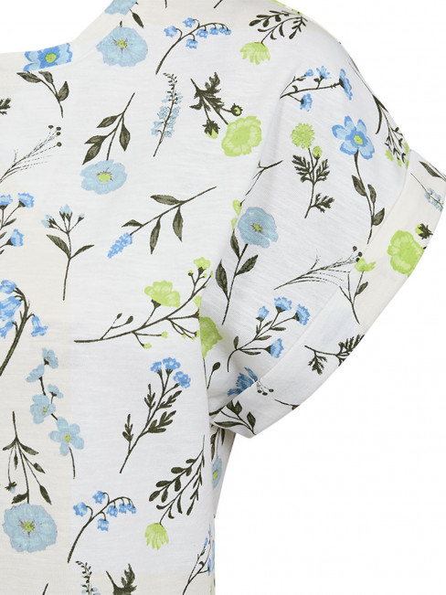 Topp Viva-tee vit med blå-grönt från FreeQuent 2