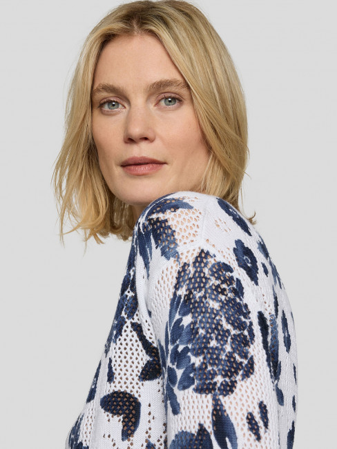 Mönsterstickad tröja marin från Rabe 2