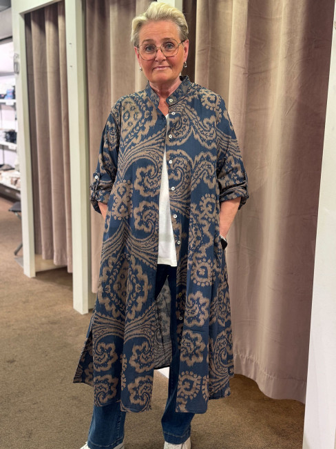 Långskjorta/kaftan marin och taupe från Blueberry