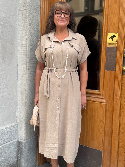 Klänning Anki Taupe