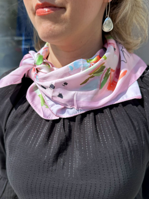 Scarf rosa blom från Marta du Chateau