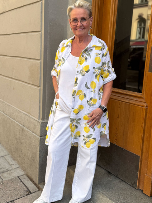 Tunika med knäppning vit citron från Hillevi of Sweden