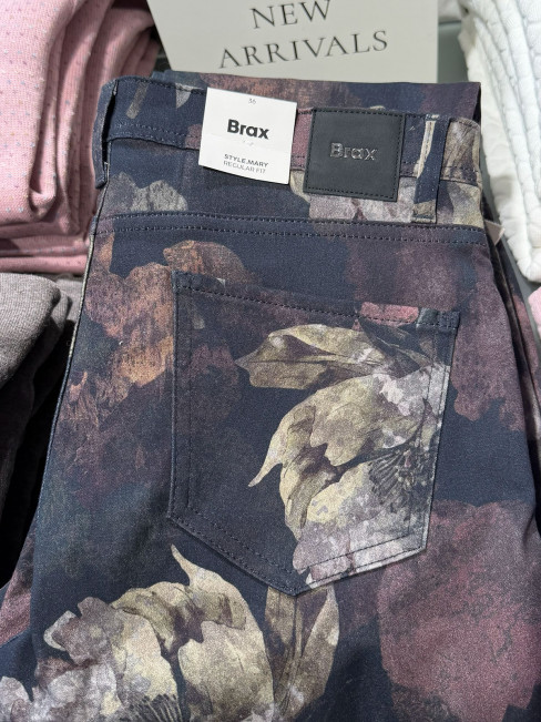 Byxa Mary mönster från Brax 2