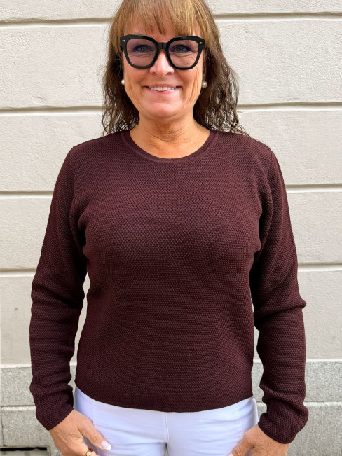 Tröja Livia burgundy från Sibinlinnebjerg