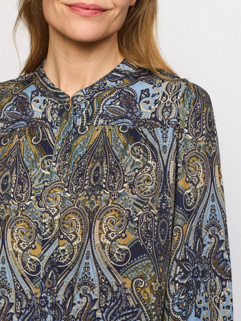 Blus Laura blå paisley från 2-BIZ 2