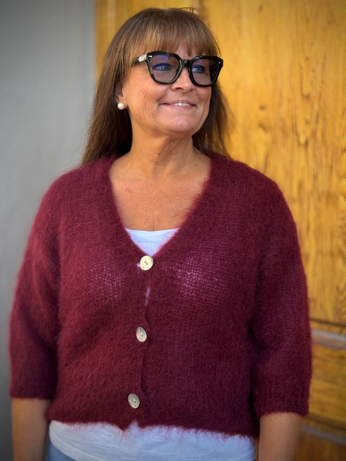 Mohairkofta Carol deep red från Gossip