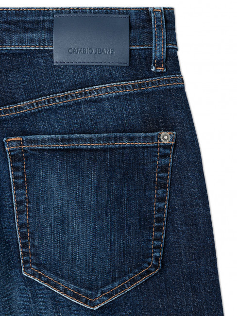 Barrel-jeans Elin denimblå 7/8-del från Cambio 2