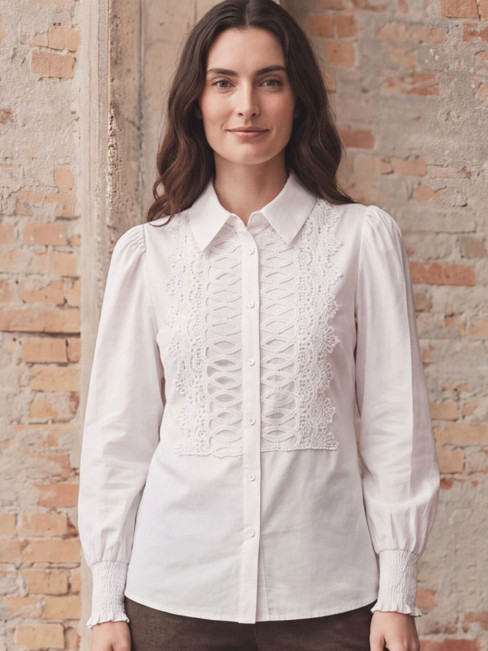 Blus Oriana vit från Isay