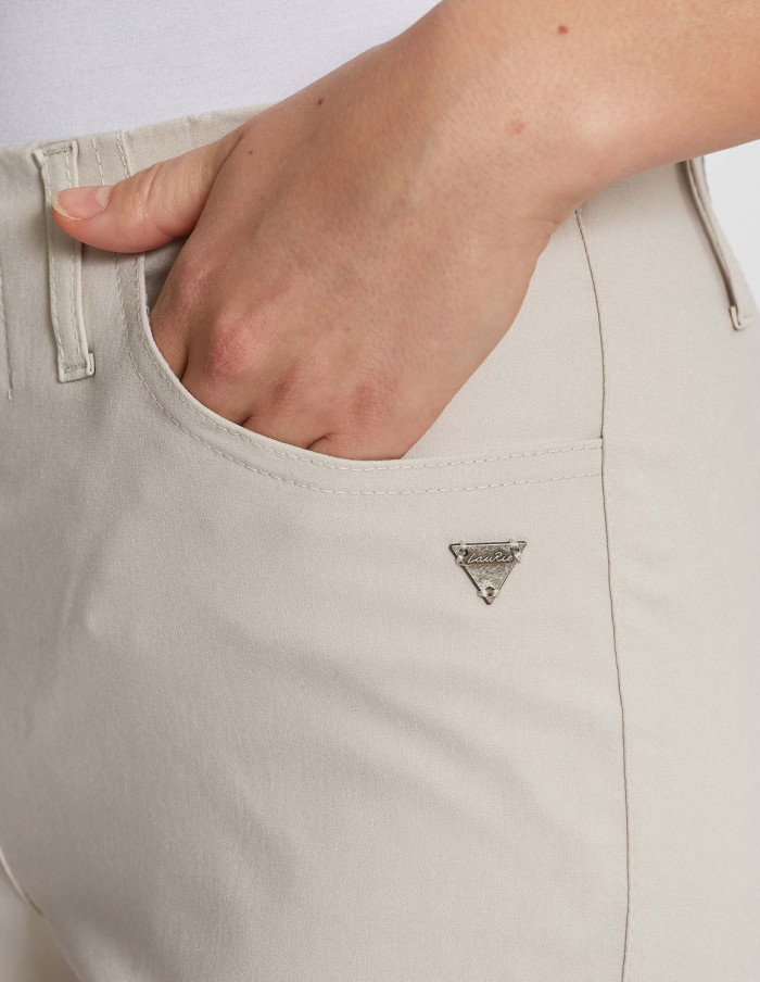 Mirakelbyxa Kelly Viskos Sand från...